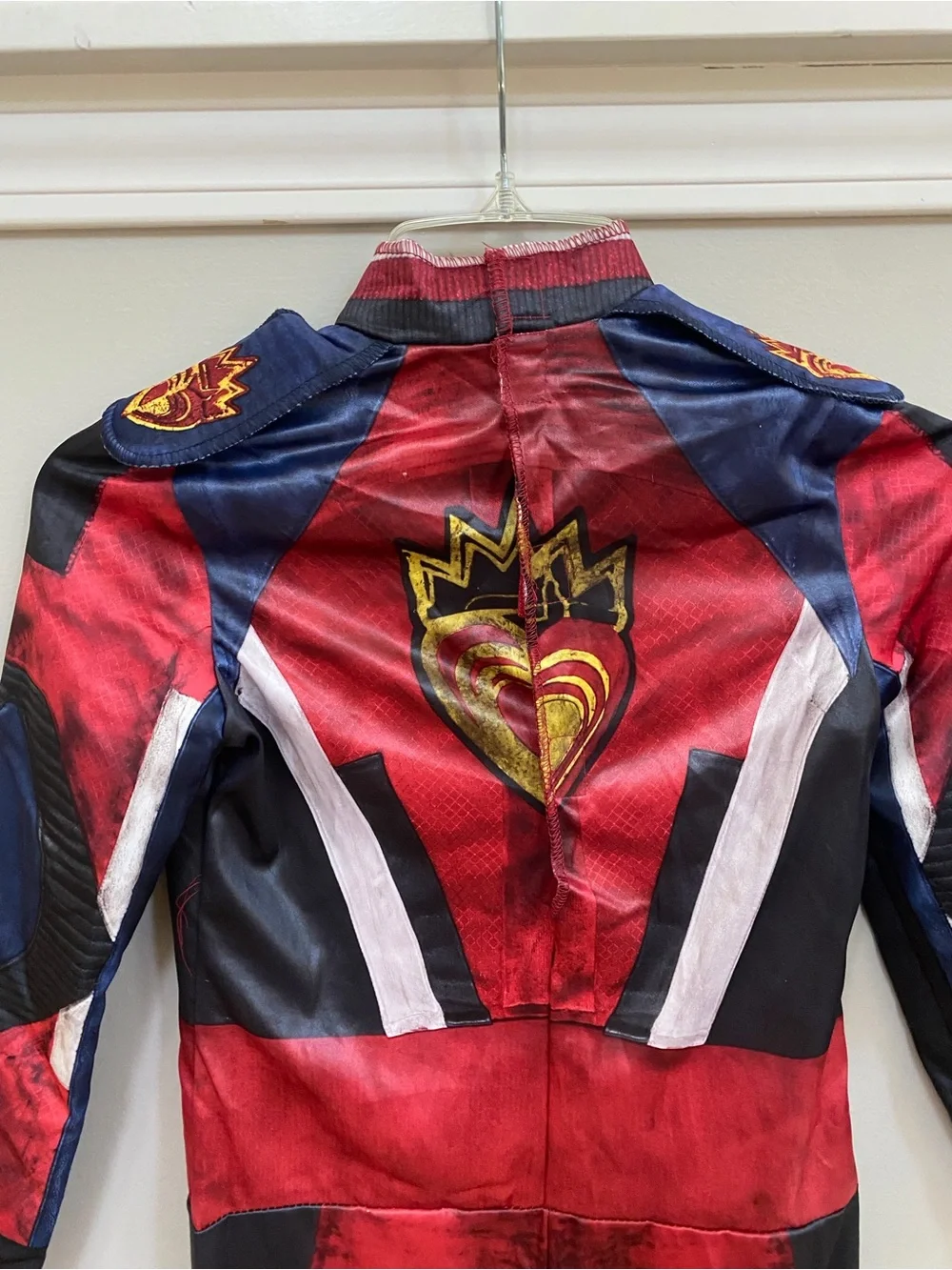 Disney Descendants 3 Evie Costume - Picture 10 of 11